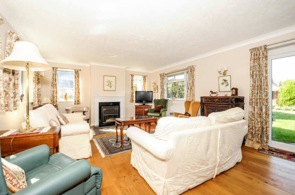 Property for Sale, Bracklesham Bay Milldale Bracklesham Bay Baileys